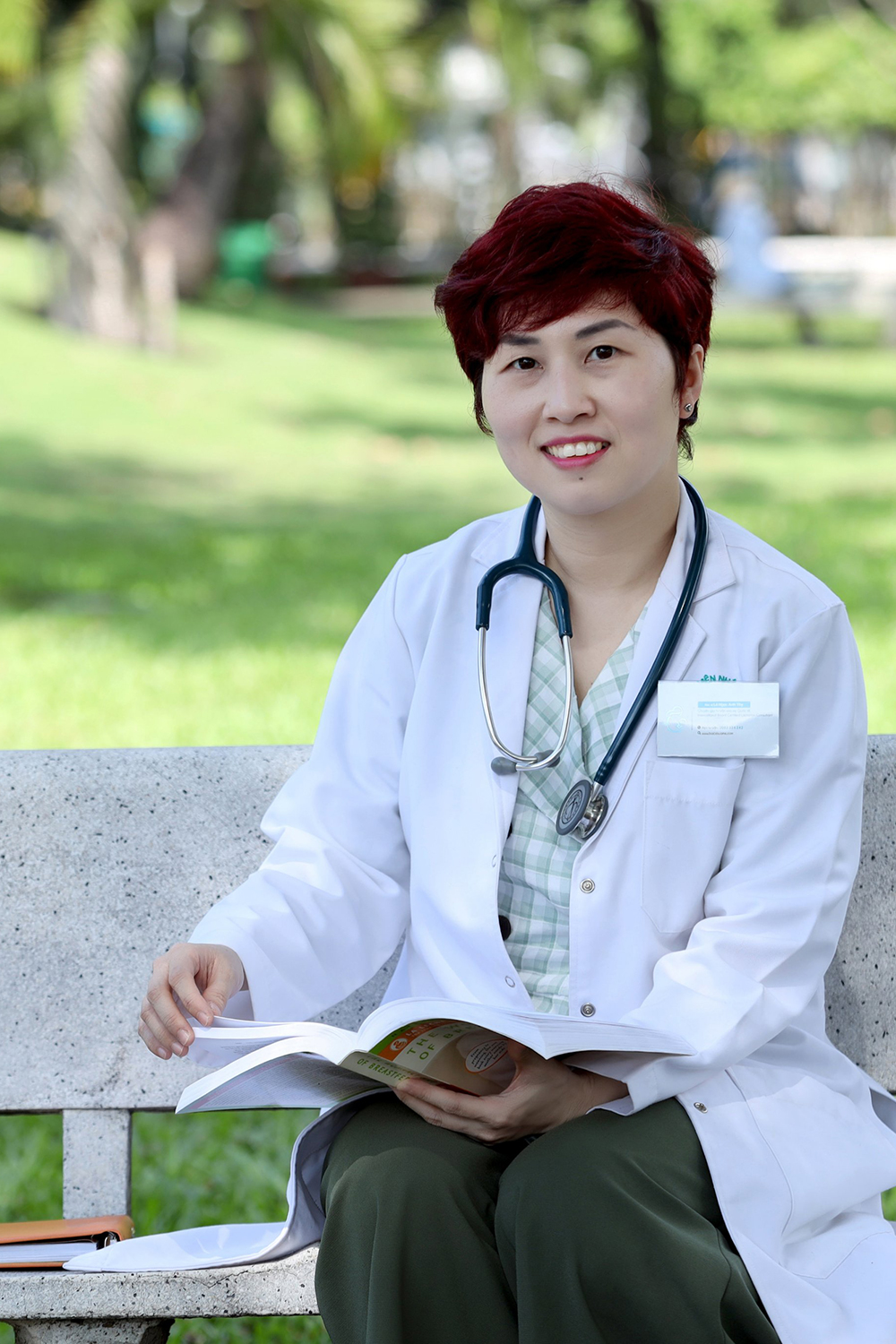 Bác sĩ sữa mẹ Lê Ngọc Anh Thy